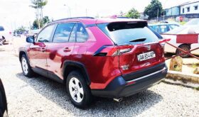 TOYOTA RAV4 Advence